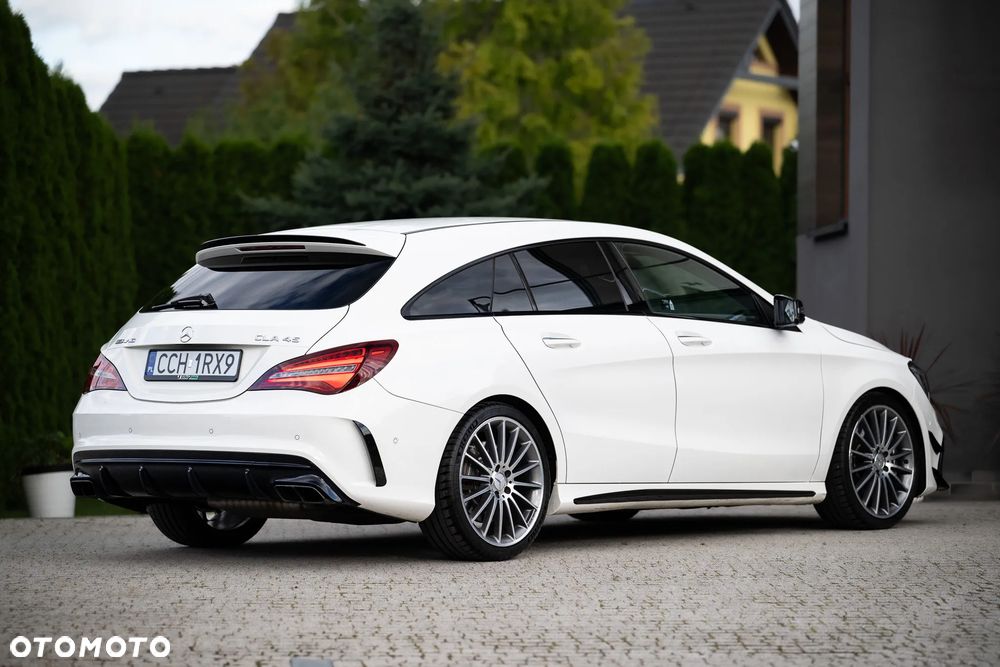 Mercedes-Benz CLA - 26