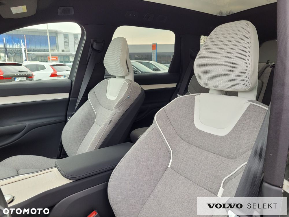 Volvo EX90 - 23