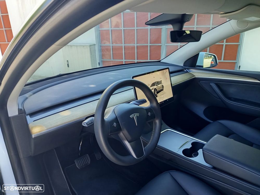 Tesla Model Y Performance Tração Integral - 13