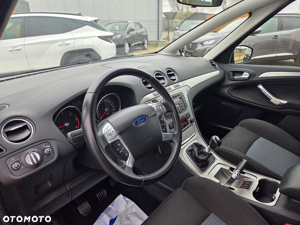 Ford S-Max 2.0 TDCi Ambiente - 16