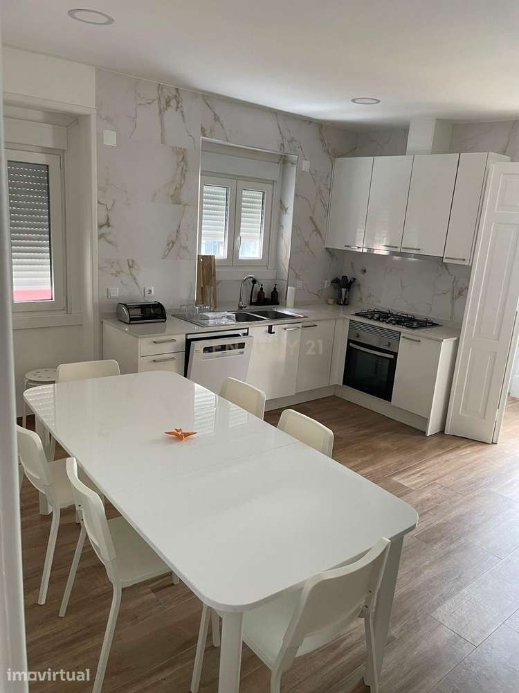 Apartamento Renovado mobilado e equipado no Areeiro, Lisboa - - Grande imagem: 3/35