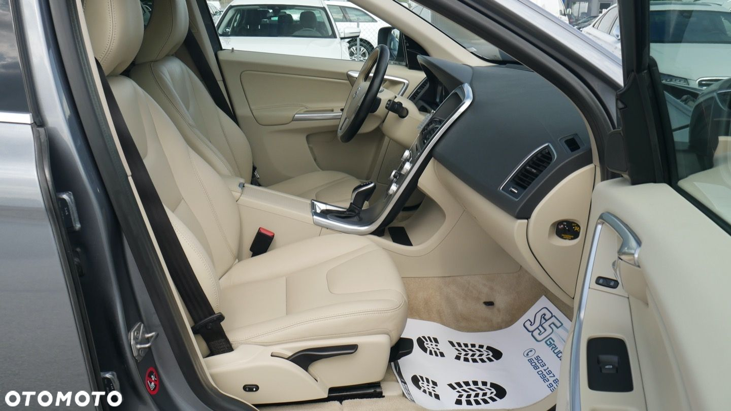 Volvo XC 60 - 12