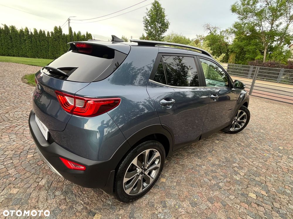 Kia Stonic 1.4 L - 10