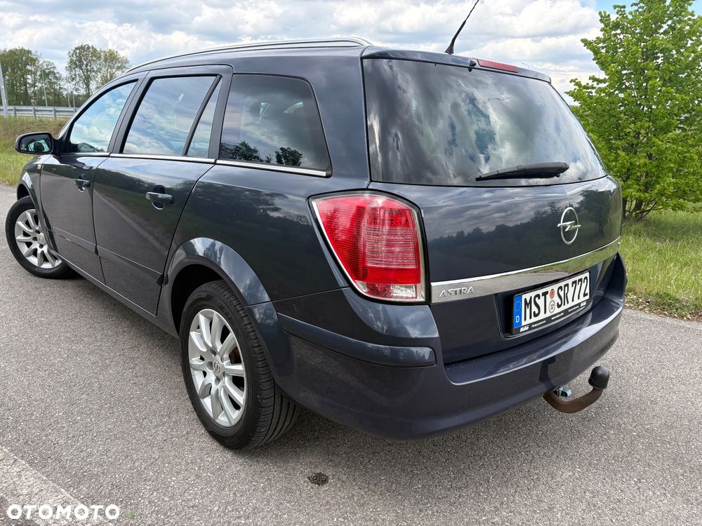 Opel Astra 1.6 Color Edition - 15