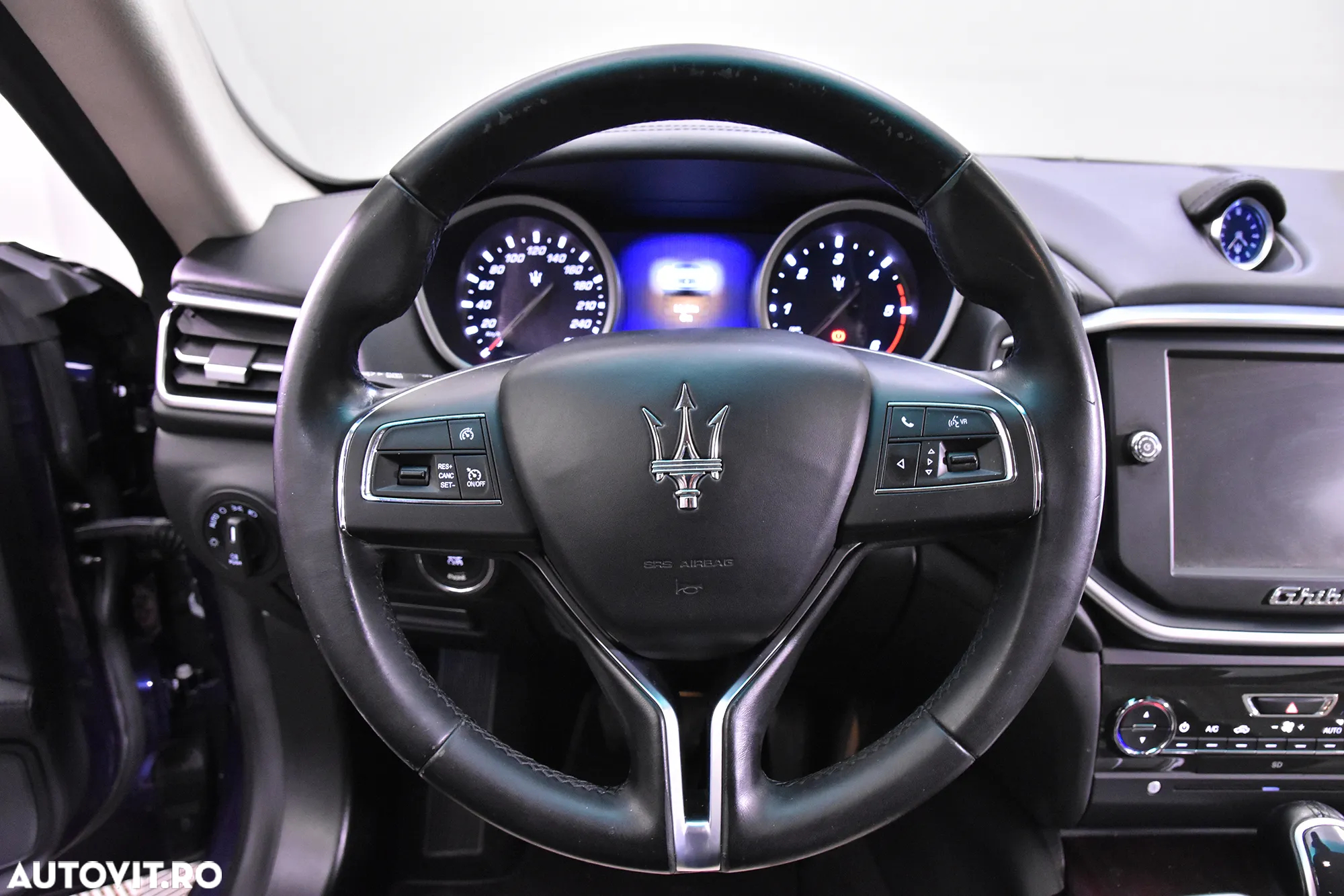 Maserati Ghibli - 16
