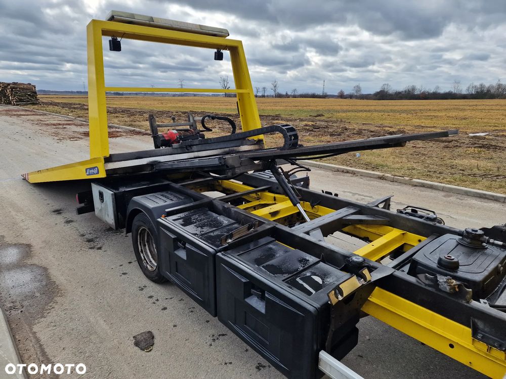 Mercedes-Benz Sprinter - 7