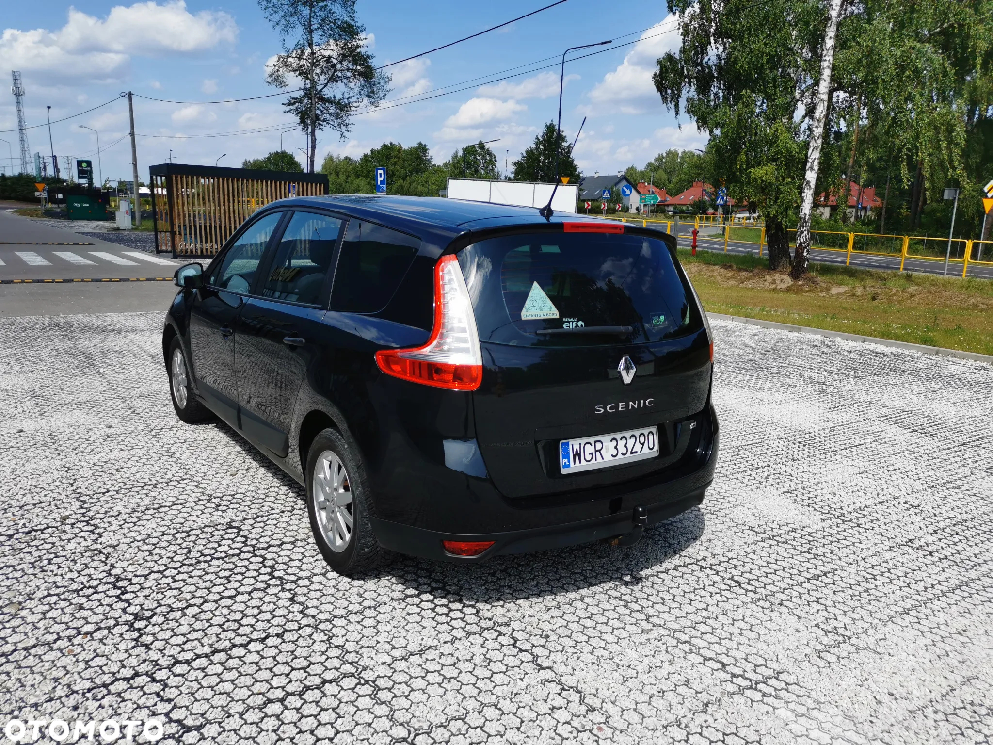 Renault Grand Scenic - 10