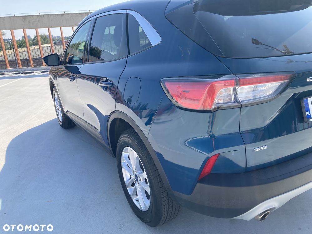 Ford Escape 1.5 EcoBoost AWD SE - 9