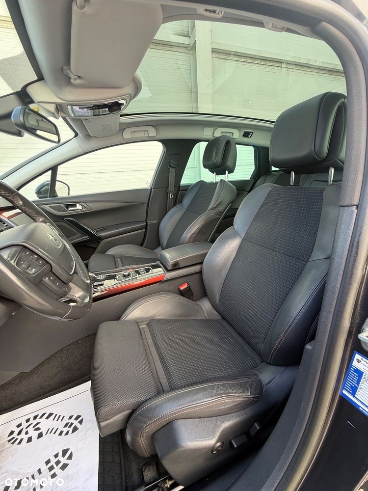 Peugeot 508 RXH Hybrid4 - 9