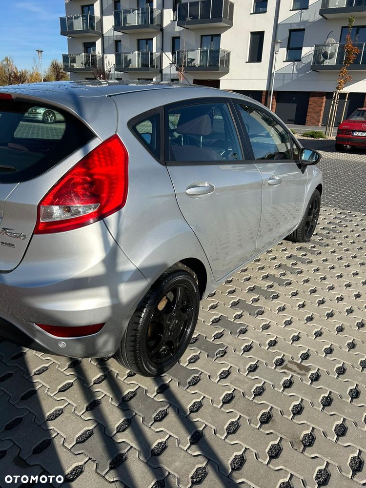 Ford Fiesta - 4