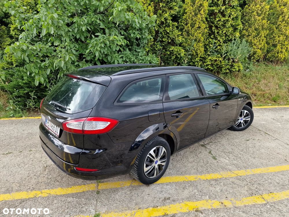 Ford Mondeo 2.0 TDCi Ghia - 6