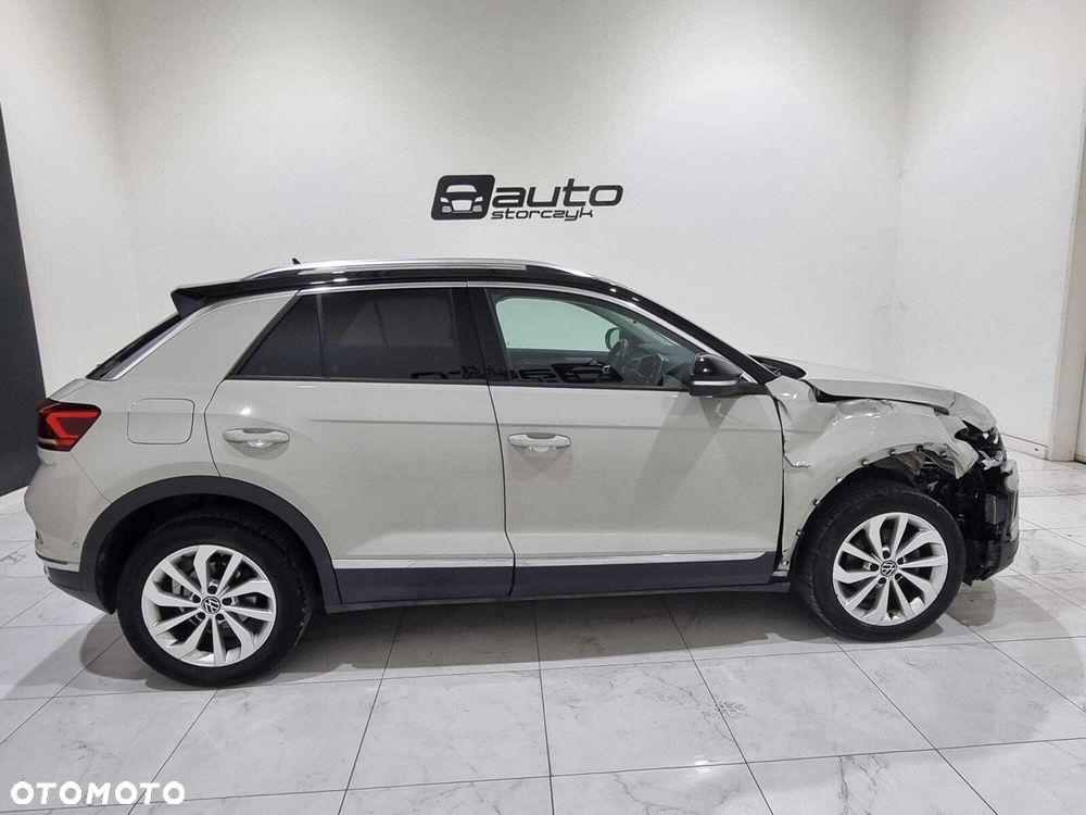 Volkswagen T-Roc - 10