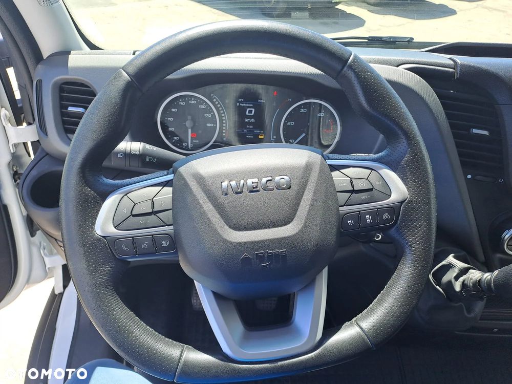 Iveco Daily | 50C18 | 3 litry  | Bliźniak | Kontener |  8EP |  Full Led - 10