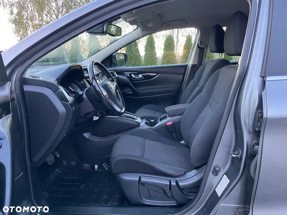 Nissan Qashqai 1.2 DIG-T Xtronic 360 - 31