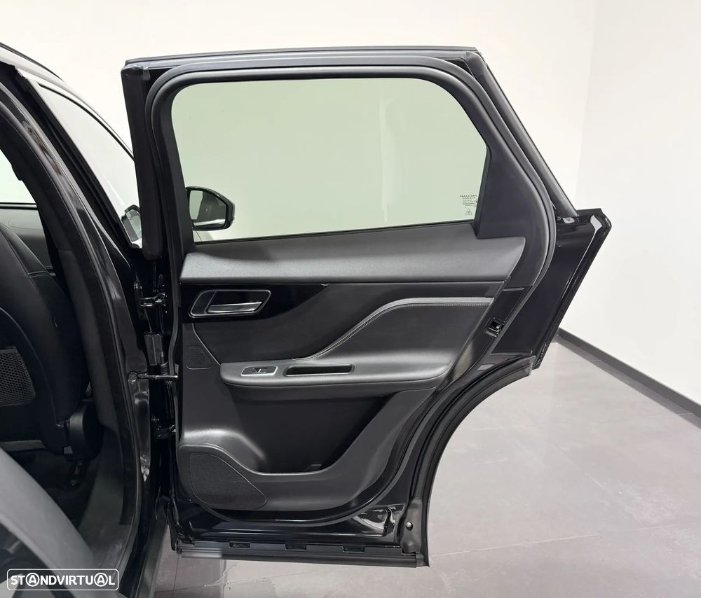 Jaguar F-Pace 2.0 i4D R-Sport Aut. - 55