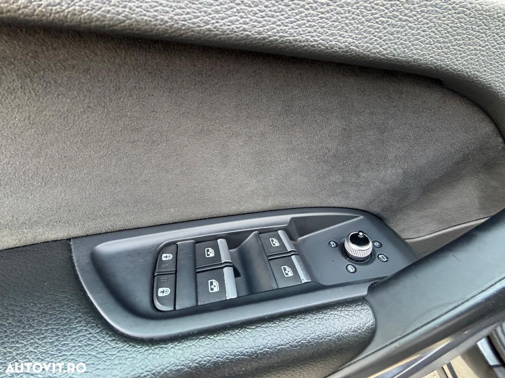 Audi Q5 40 TDI quattro S tronic MHEV S Line - 14