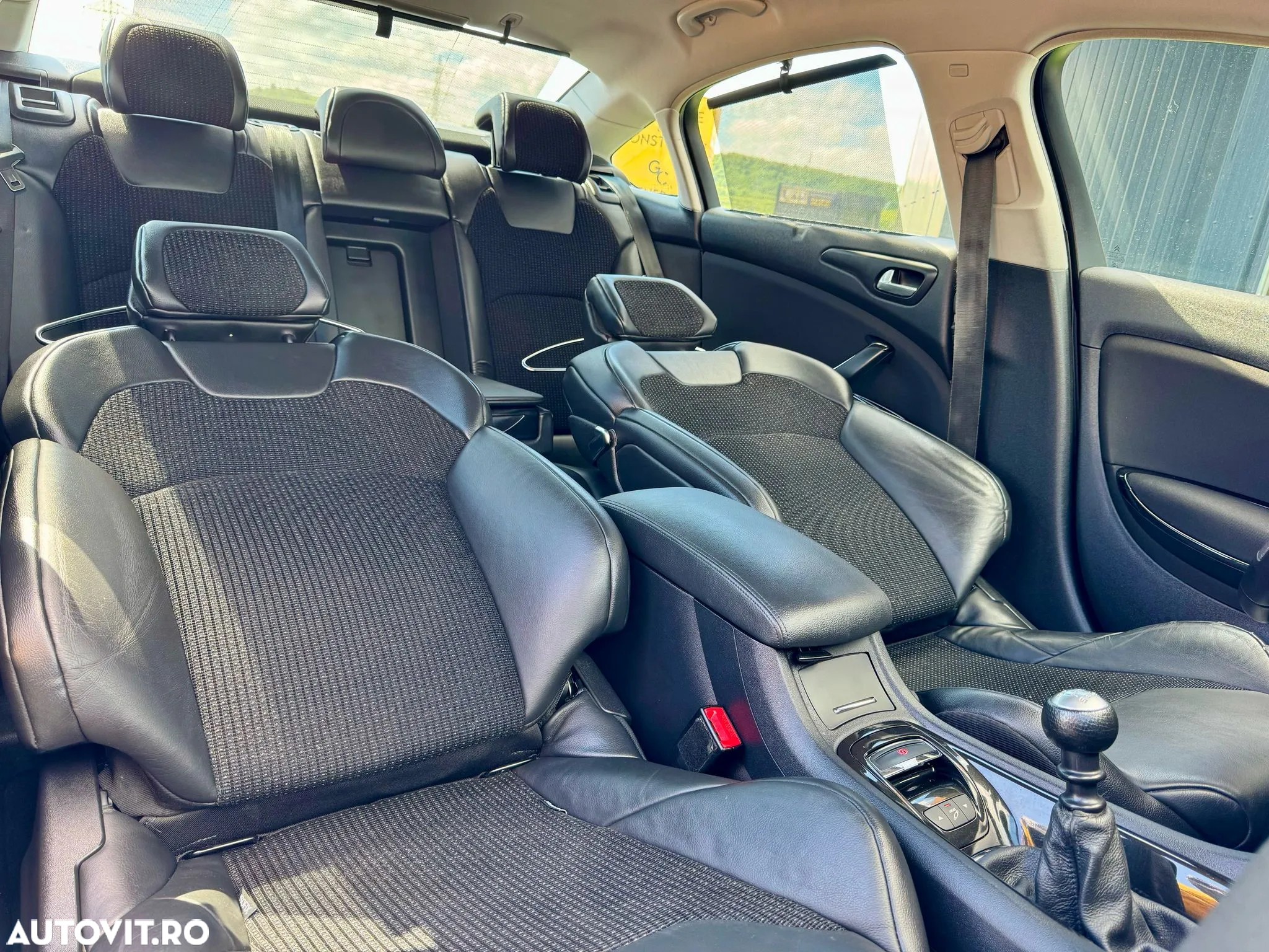 Citroën C5 Tourer HDi 140 FAP Exclusive - 8