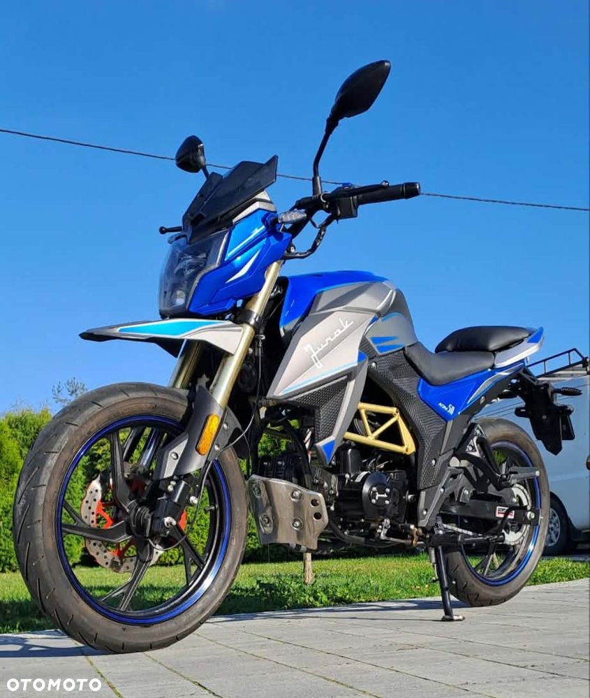 Junak ADV