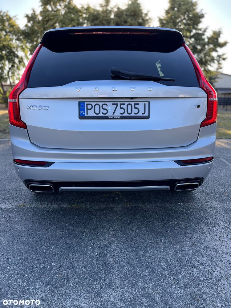 Volvo XC 90 D5 AWD Geartronic RDesign - 9