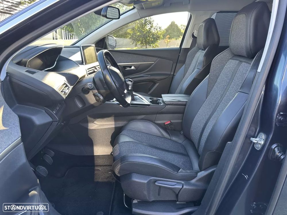 Peugeot 5008 1.2 PureTech Allure Pack - 36