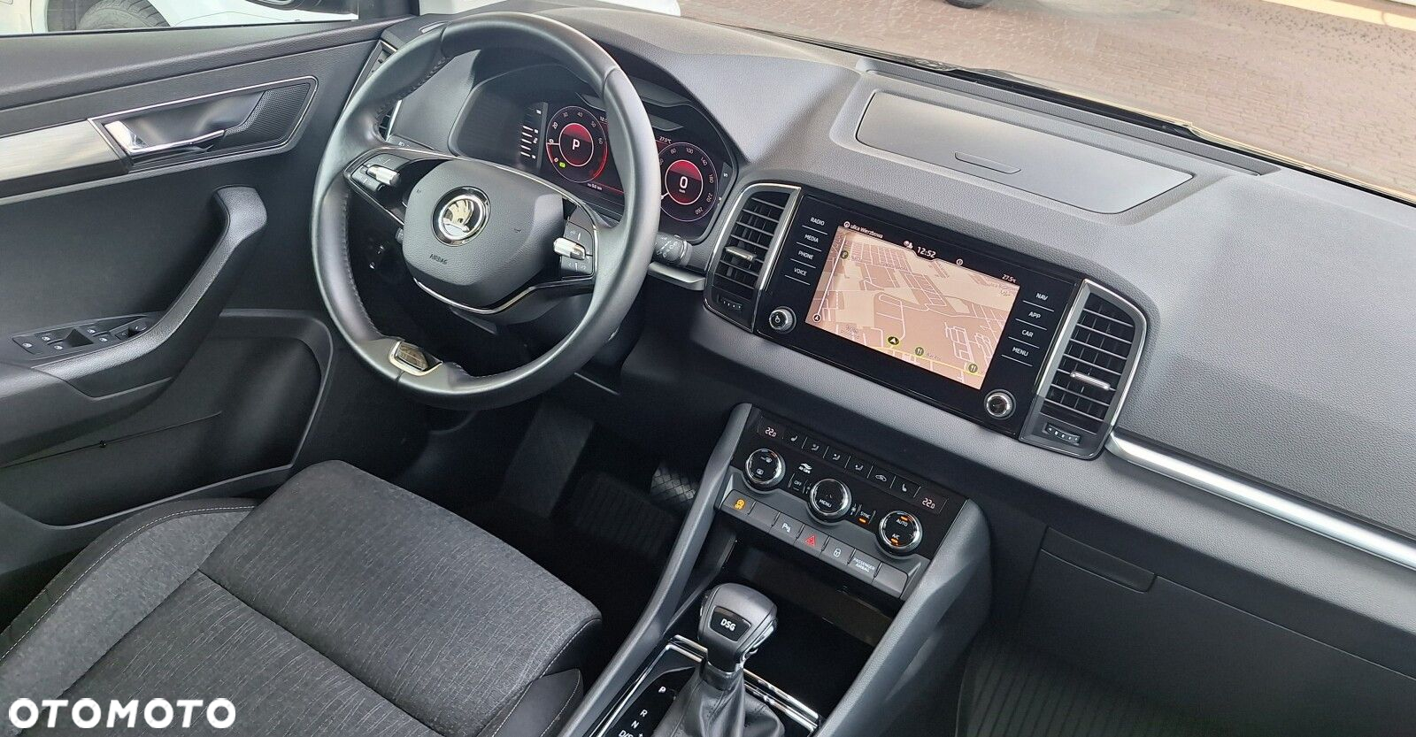 Skoda Karoq 1.5 TSI ACT 4x2 Style DSG - 10