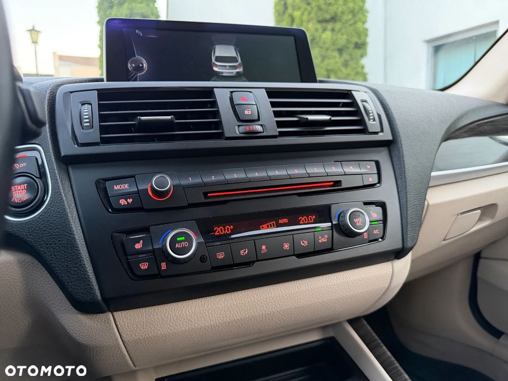 BMW Seria 1 - 23