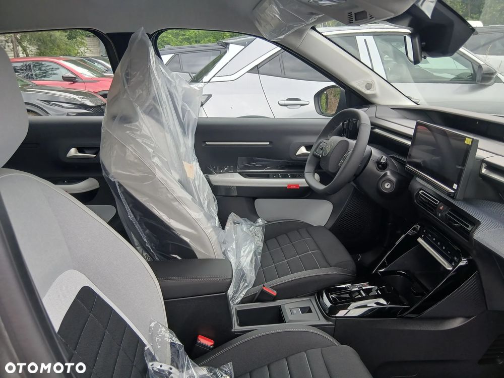 Citroën C3 1.2 mHEV Plus - 7