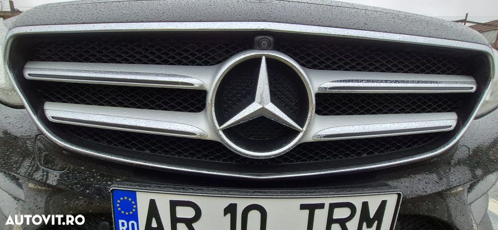 Mercedes-Benz E 220 d 9G-TRONIC AMG Line - 14