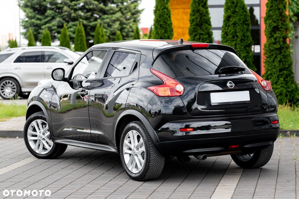 Nissan Juke 1.6 T Tekna 4x4 - 10