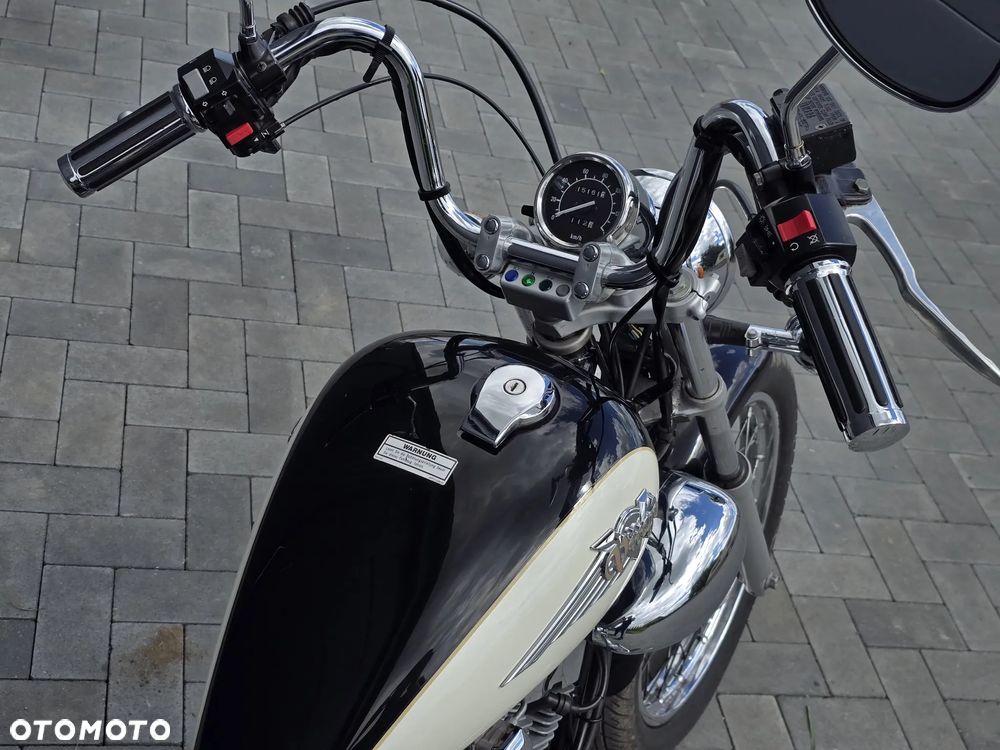 Yamaha XV - 7