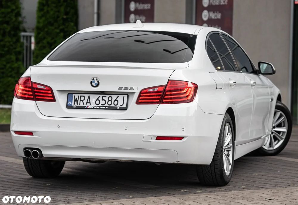 BMW Seria 5 - 12