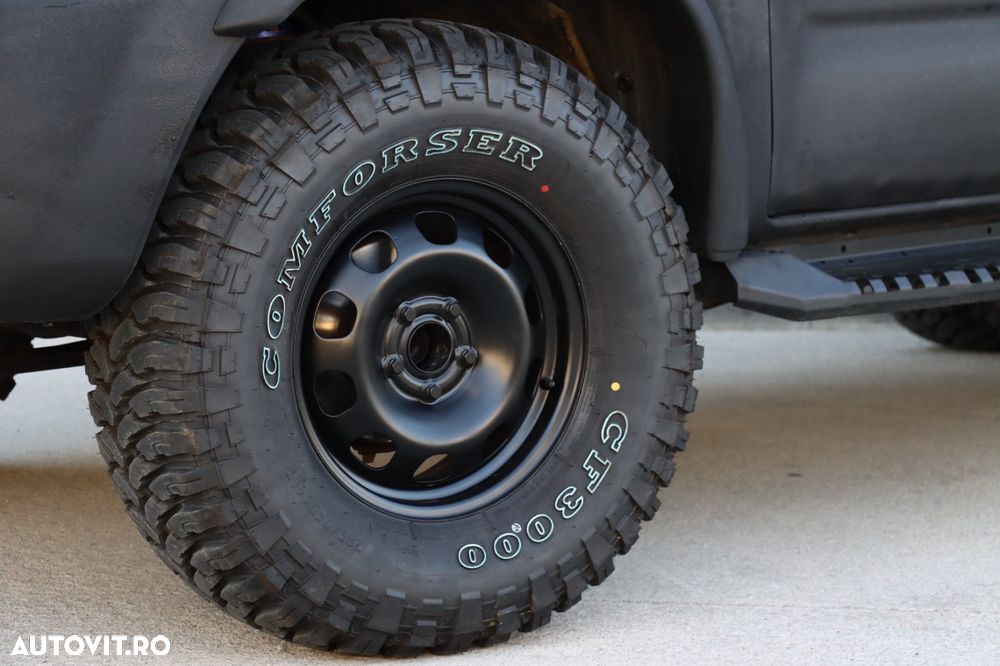Toyota Tacoma - 3