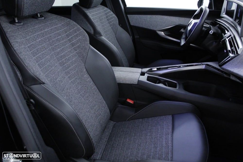 Peugeot 5008 1.2 Hybrid Allure e-DCS6 - 15