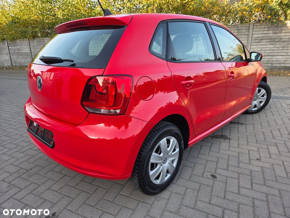 Volkswagen Polo - 11