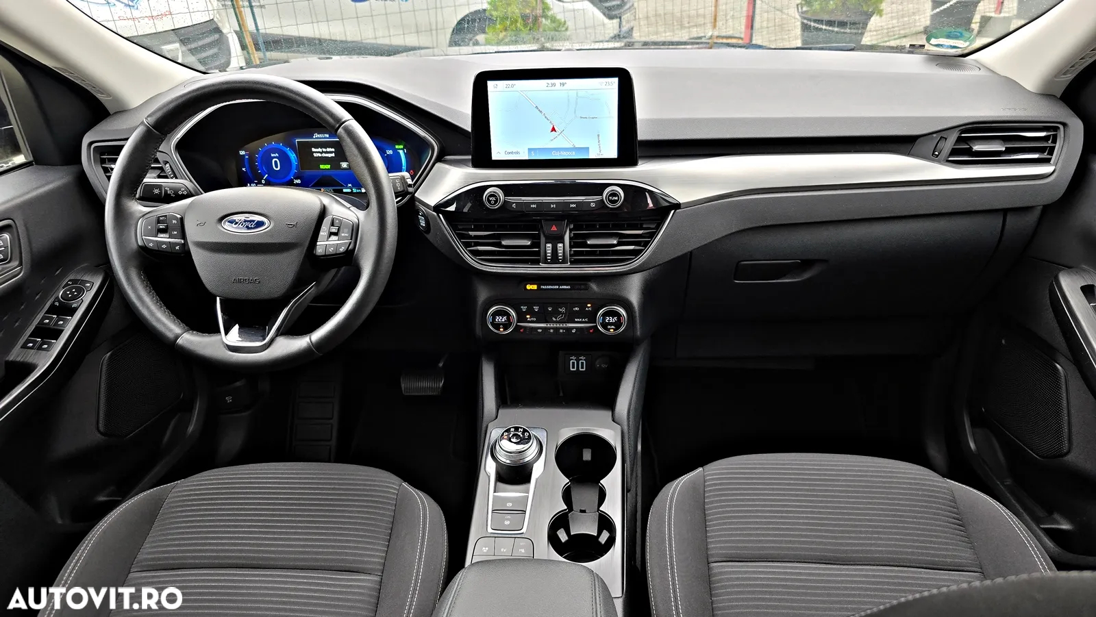 Ford Kuga 2.5 Duratec PHEV Titanium - 9
