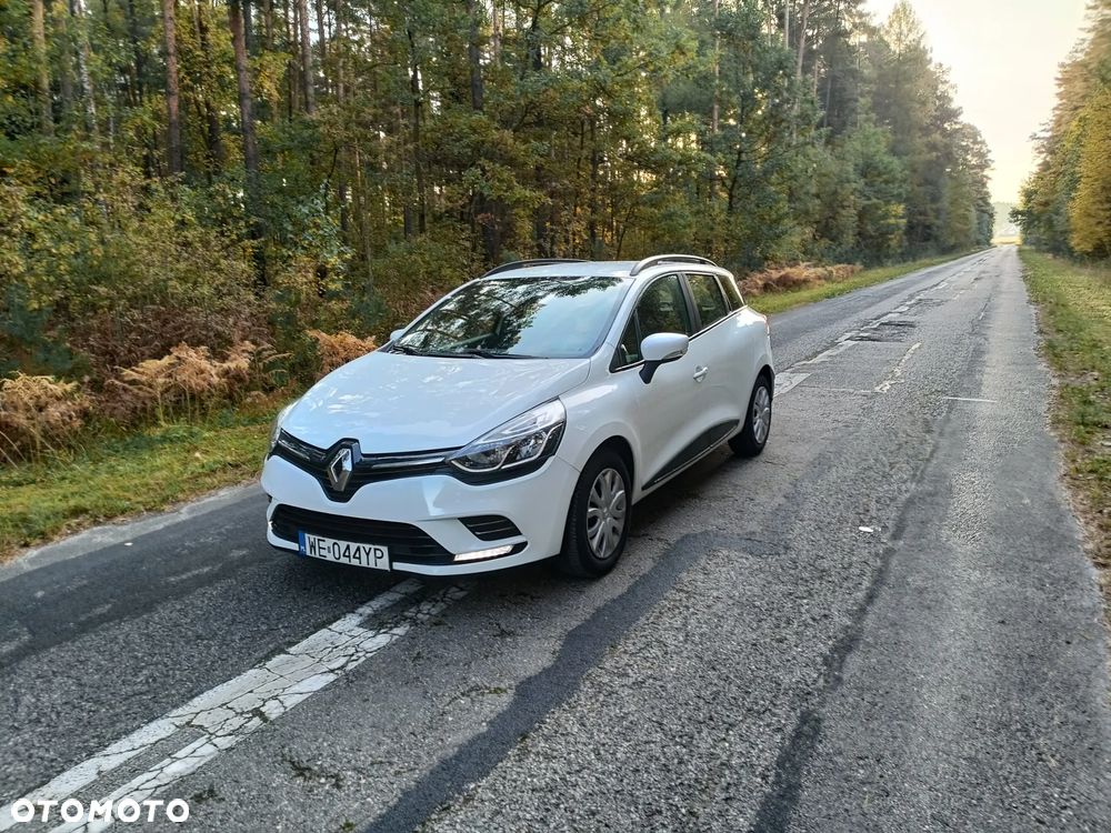 Renault Clio - 35