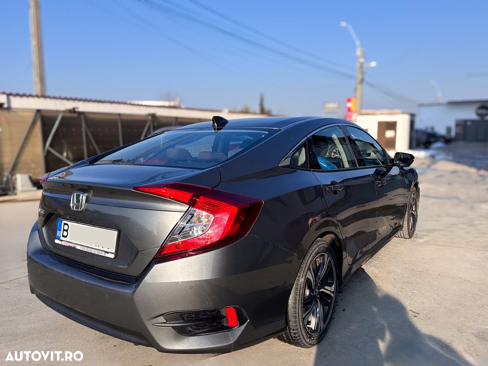 Honda Civic 1.5 VTEC Turbo CVT Elegance Navi - 6
