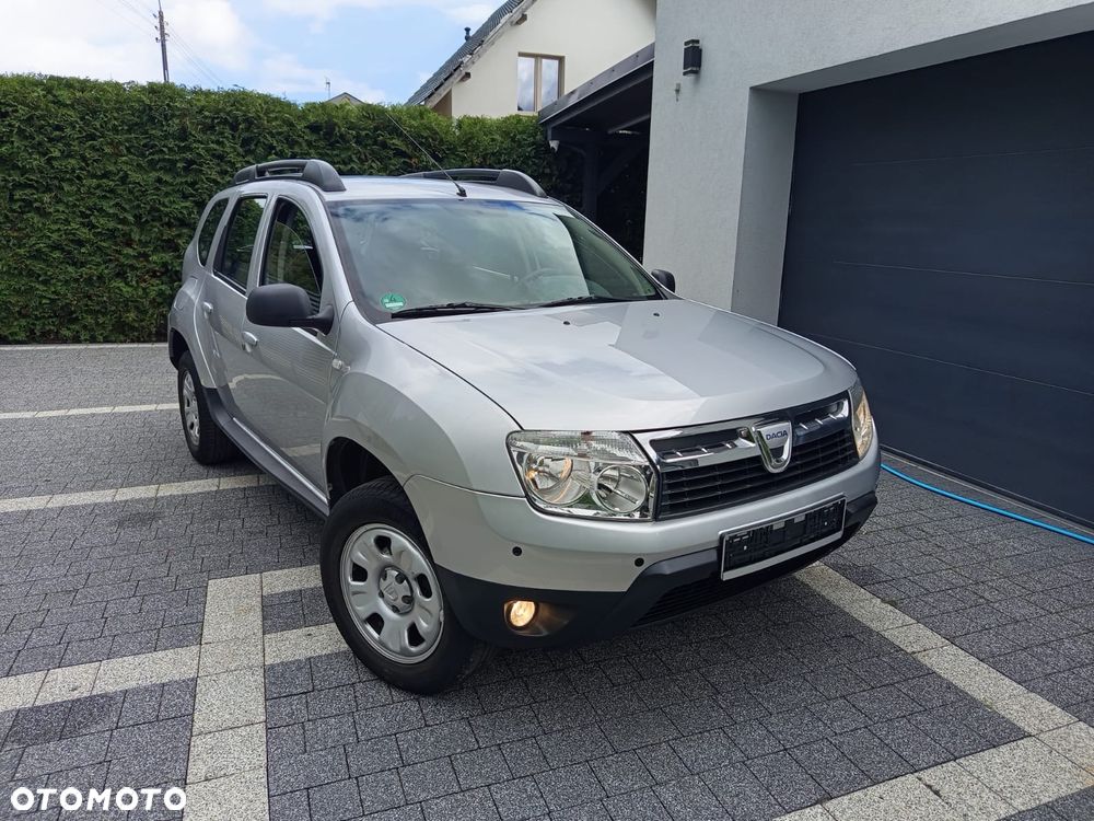 Dacia Duster 1.6 16V 4x2 Laureate - 12