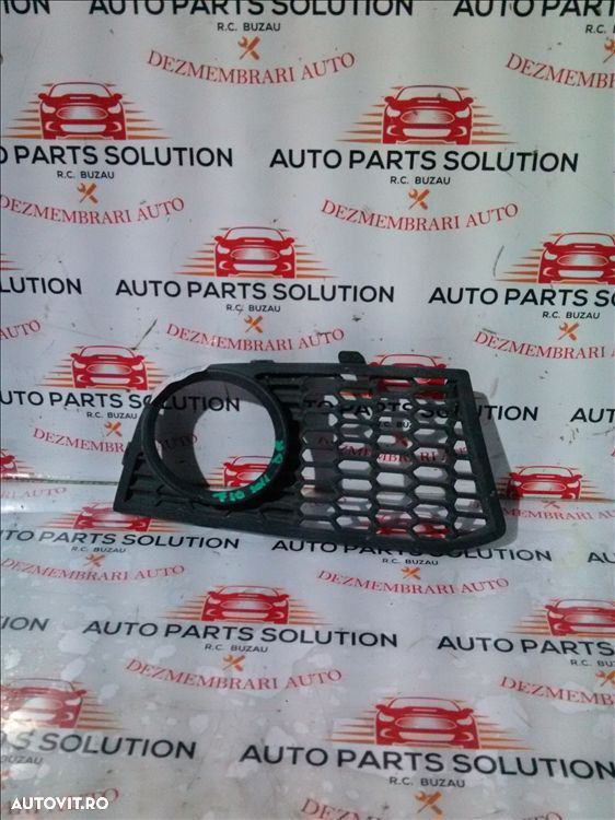 grila proiector dreapta bmw f11 3.0 d an fabr. 2011 - 1