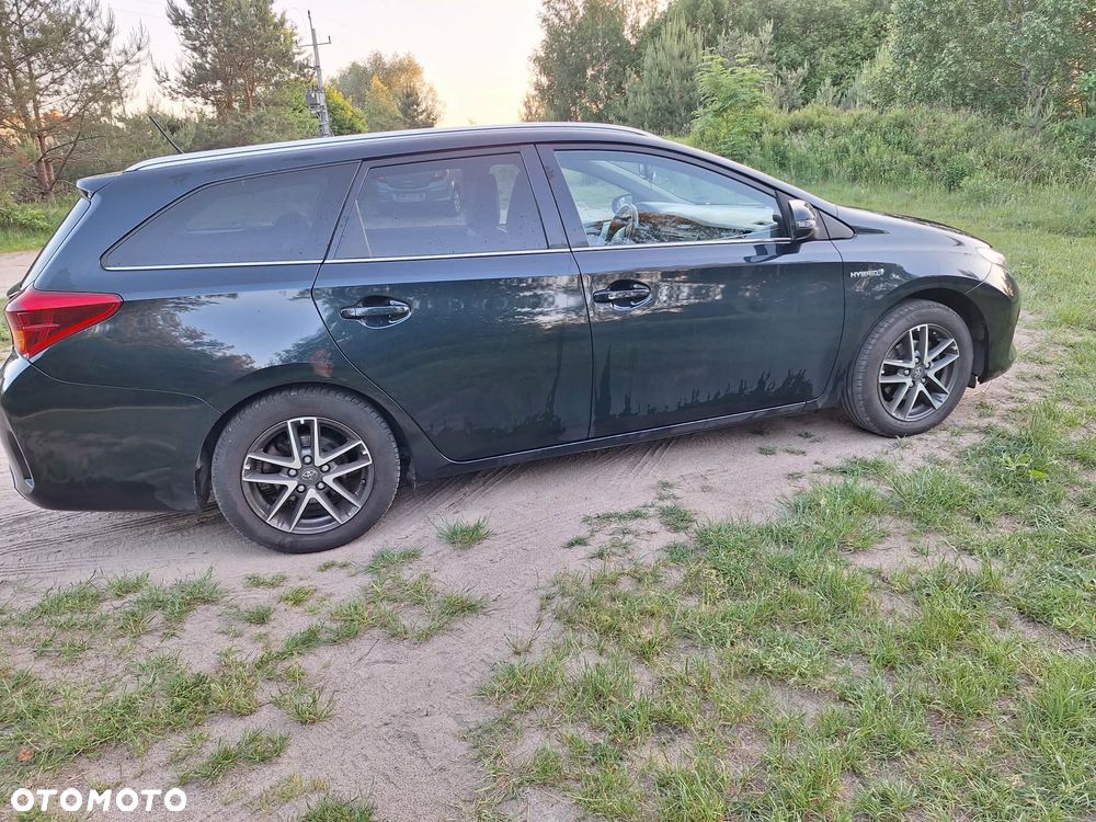 Toyota Auris 1.8 HSD Luna - 14