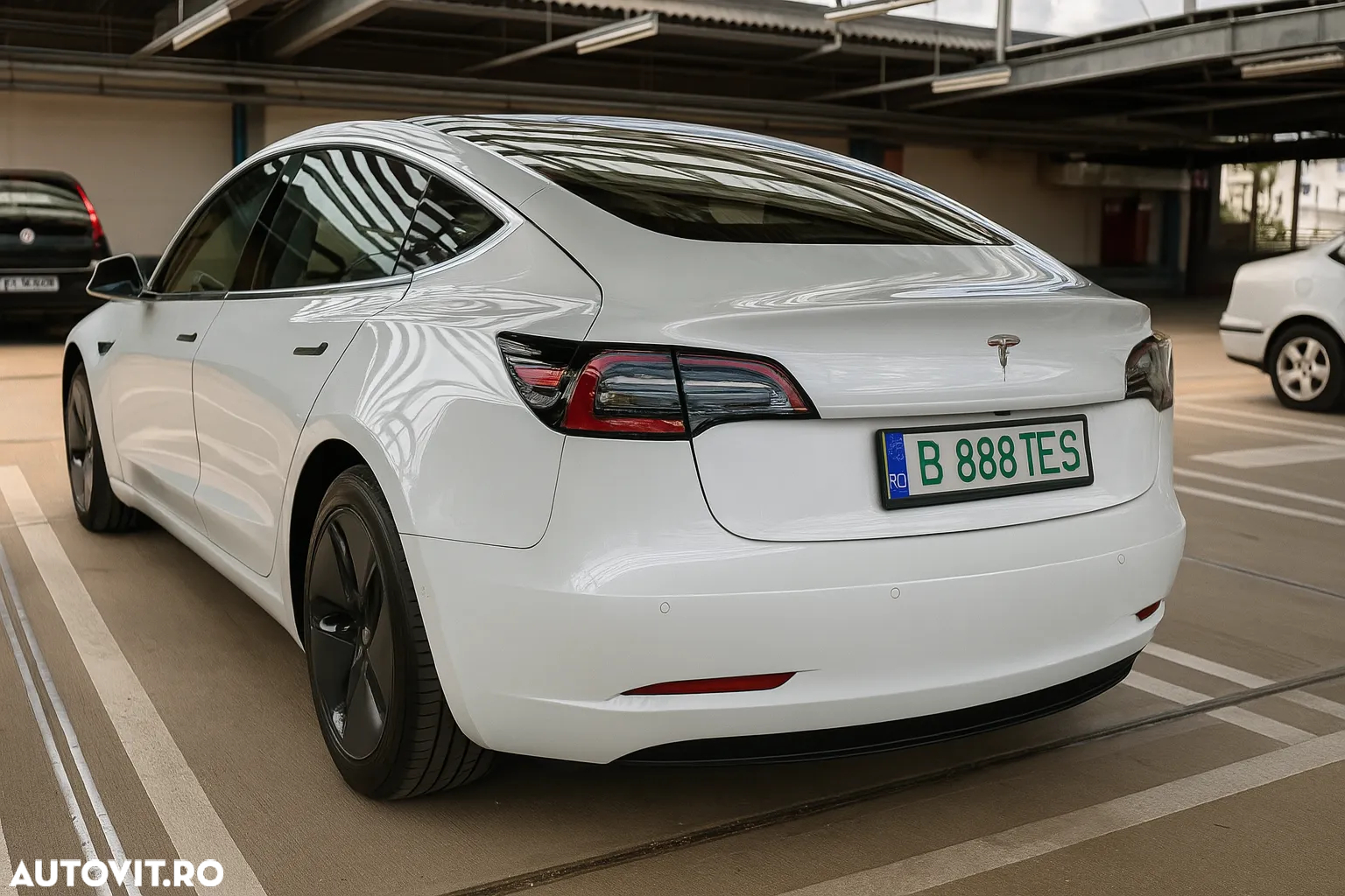 Tesla Model 3 Standard Reichweite Plus Hinterradantrieb - 7