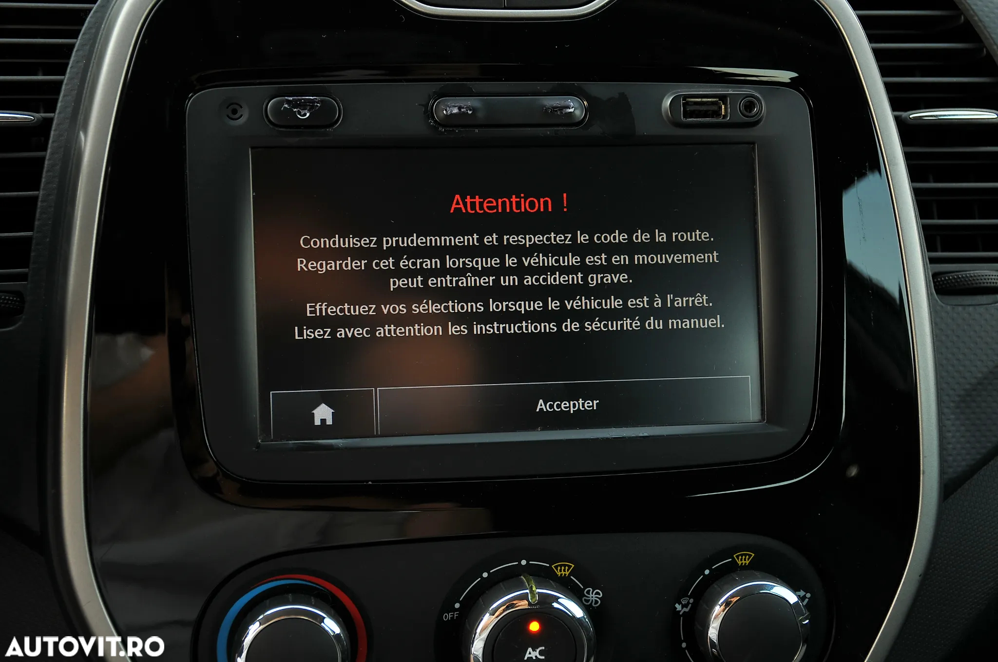 Renault Captur ENERGY dCi 110 Intens - 14