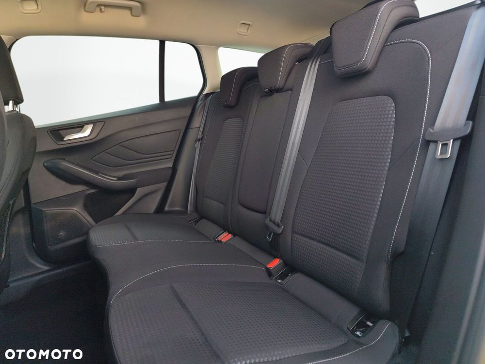 Ford Focus - 12