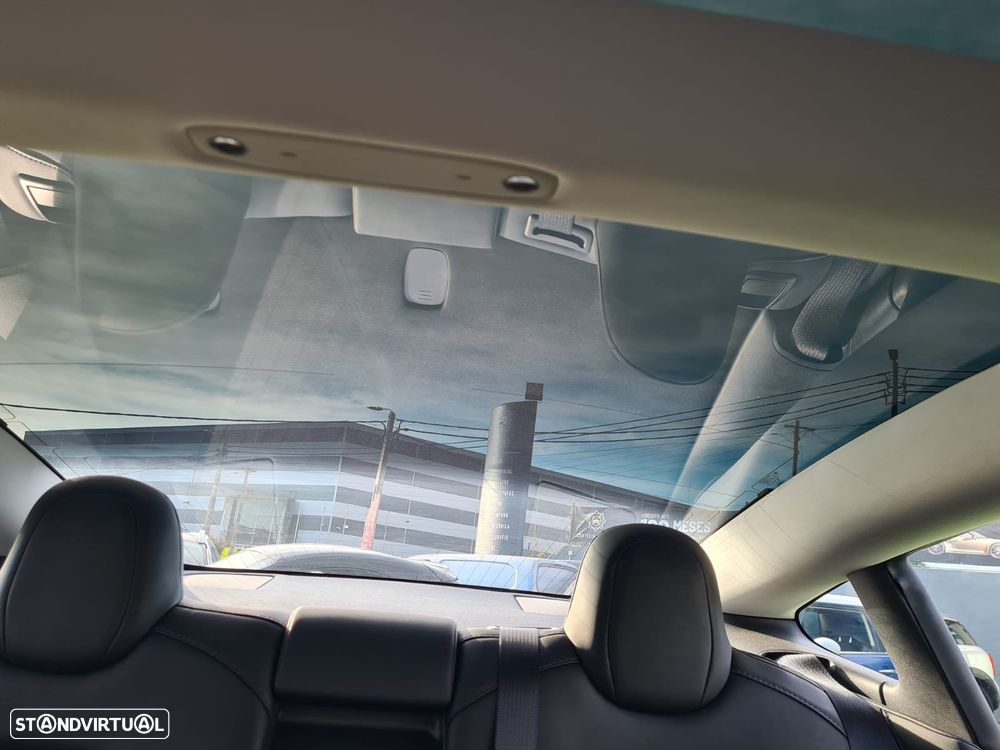 Tesla Model 3 Standard Range Plus RWD - 11