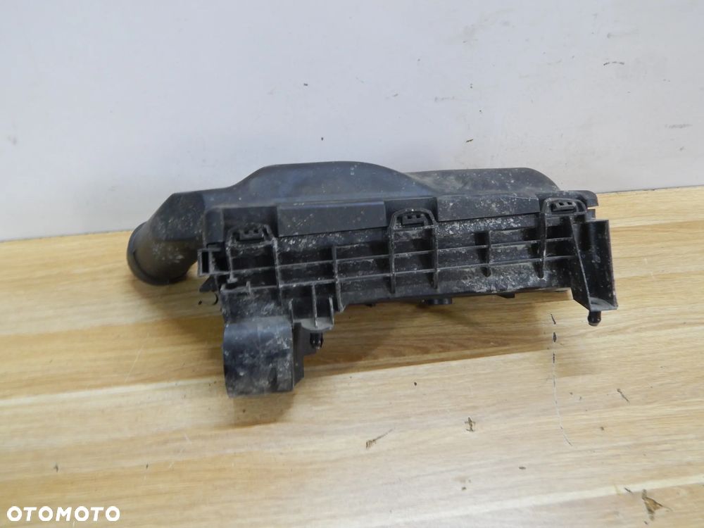 Obudowa przewód rezonator filtra powietrza 1.6 THP Peugeot 508 3008 5008 Citroen c4 c5 ds4 ds5 10-18 Łuków części - 11