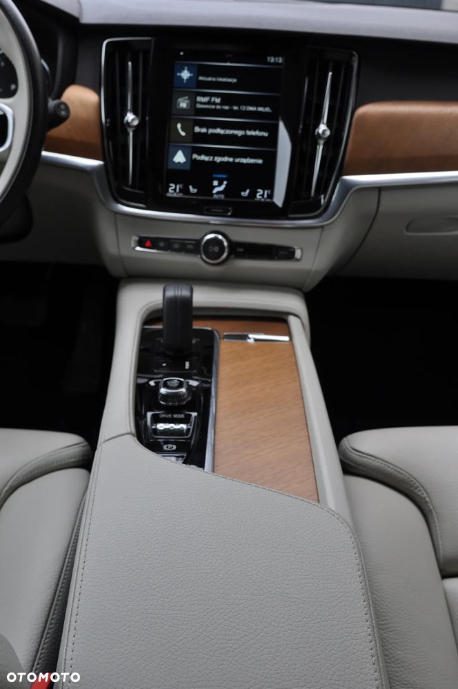 Volvo V90 T4 Inscription - 17