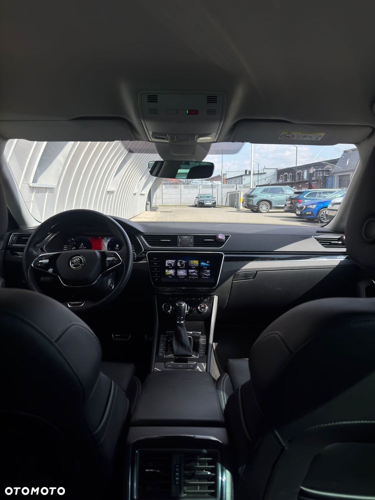 Skoda Superb 2.0 TDI SCR L&K DSG - 8