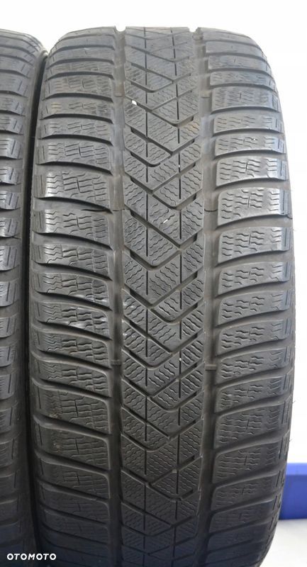 235/35R20 92W PIRELLI SOTTOZERO 3 x2szt 8857z - 3
