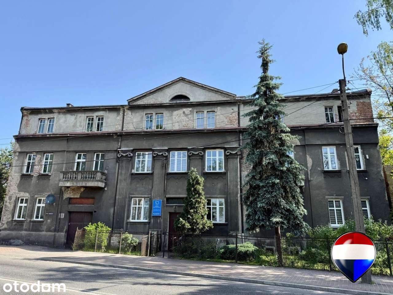 Przestronne mieszkanie w przedwojennej kamienicy