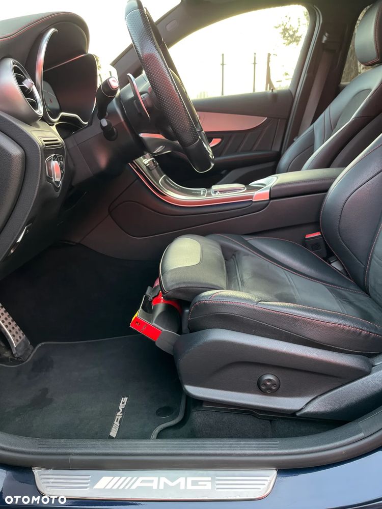 Mercedes-Benz GLC AMG 43 4Matic AMG Speedshift TCT 9G - 22